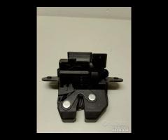 Serratura portellone baule posteriore fiat 500x