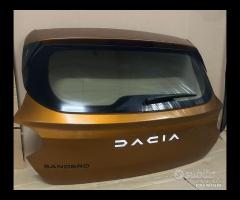 Portellone baule posteriore dacia sandero 3 serie