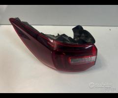 Fanale posteriore opel grandland x yp00098380