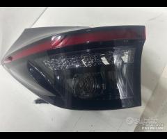 Fanale posteriore dx sx toyota yaris cross 2024 - 8