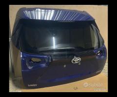 Ricambi toyota yaris cross portellone posteriore
