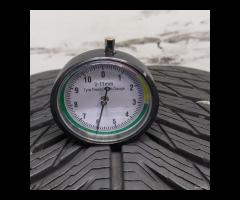 2 GOMME 235 40 19 MICHELIN A65351