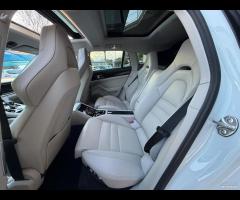 Porsche Panamera 2.9 4 E-Hybrid Sport Turismo - 18