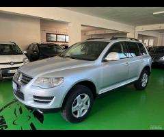 Volkswagen Touareg 2.5 R5 TDI DPF tiptronic