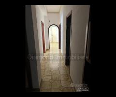 Appartamento con terrazza ad Aci Catena - 6