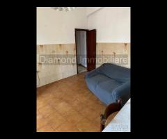 Appartamento con terrazza ad Aci Catena - 11