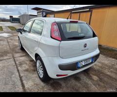 Fiat Punto Evo 1.4 5 porte Emotion GPL - 9