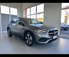 MERCEDES GLA 200d PROGESSIVE LINE - 2022 - 6