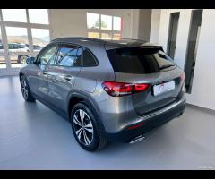 MERCEDES GLA 200d PROGESSIVE LINE - 2022 - 10