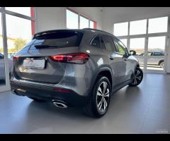 MERCEDES GLA 200d PROGESSIVE LINE - 2022 - 11