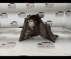 SUPPORTO POMPA INIEZIEONE 2.0 CDTI OPEL INSIGNIA A