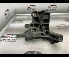 SUPPORTO POMPA SERVOSTERZO AUDI Q7 A5 A4 B7 2008 0