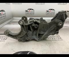 SUPPORTO POMPA SERVOSTERZO AUDI Q7 A5 A4 B7 2008 0 - 8