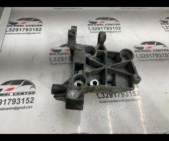 SUPPORTO POMPA SERVOSTERZO AUDI Q7 A5 A4 B7 2008 0 - 19