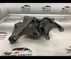 SUPPORTO POMPA SERVOSTERZO AUDI Q7 A5 A4 B7 2008 0 - 20