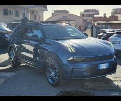 Lynk & Co 01 1.5 td phev HYBRID PLUG-IN ITALIANA - 10
