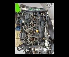 MOTORE COMPLETO 607951 1.5D 81Kw 109CV MERCEDES A1 - 17