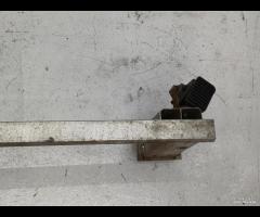 RINFORZO TRAVERSA PARAURTI SUPPORTO ANTERIORE VOLV - 6