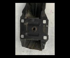 RINFORZO TRAVERSA PARAURTI SUPPORTO POSTERIORE JAG - 21