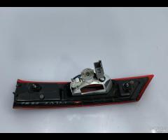 FARO FANALE STOP POSTERIORE PORTELLONE SINISTRA SX - 17