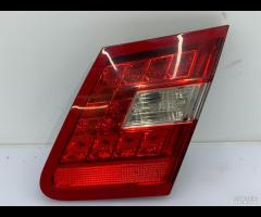 FARO FANALE STOP POSTERIORE DESTRA DX MERCEDES E20
