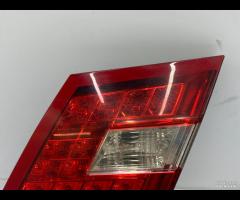 FARO FANALE STOP POSTERIORE DESTRA DX MERCEDES E20