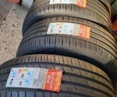 4 gomme nuove 225 55 17mono top rm 30 - 1