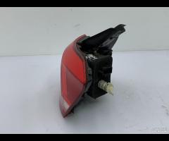 FARO FANALE STOP POSTERIORE DESTRA LED VW PASSAT B - 8