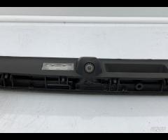 RIVESTIMENTO MANIGLIA DEL PORTELLONE (TELECAMERA)