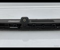 RIVESTIMENTO MANIGLIA DEL PORTELLONE (TELECAMERA) - 20