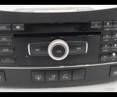 AUTORADIO MULTIMEDIA LETTORE CD MERCEDES E200 W212