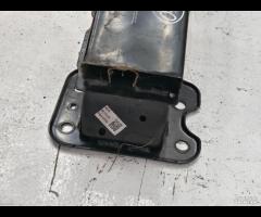 RINFORZO TRAVERSA PARAURTI ANTERIORE HYUNDAI TUCSO - 11