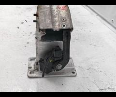 RINFORZO TRAVERSA PARAURTI ANTERIORE SUPPORTO AUDI - 9