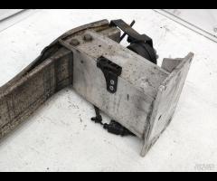 RINFORZO TRAVERSA PARAURTI ANTERIORE SUPPORTO AUDI - 20