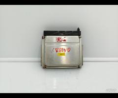 CENTRALINA MOTORE VOLVO V70 2005 D5244T/T2/T3 3064