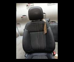 SEDILI IN PELLE \\ TESSUTO OPEL ASTRA J SPORTS TOU - 7
