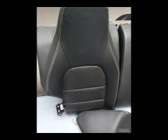 SEDILI IN PELLE NERA POSTERIORE MERCEDES CLASSE E - 9