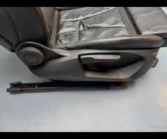 SEDILI ANTERIORI IN PELLE NERA AUDI A3 8V CABRIO 2 - 16