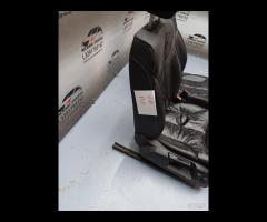 SEDILE IN PELLE ANTERIORE DX \\ SX VOLKSWAGEN PASS - 24