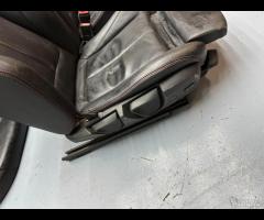 SET SEDILI IN PELLE NERA CUCITURA ROSSA BMW F20 20 - 15