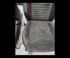 SET SEDILI IN PELLE NERA \\ALCANTARA VOLKSWAGEN PA - 9