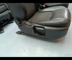 SET SEDILE IN PELLE NERA LAND ROVER DISCOVERY SPOR - 19