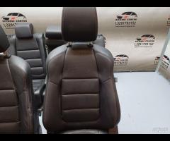 SET SEDILI IN PELLE NERA CUCITURA ROSSA MAZDA CX5