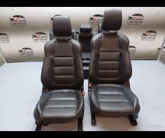 SET SEDILI IN PELLE NERA CUCITURA ROSSA MAZDA CX5 - 20