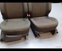 SEDILI ANTERIORE DESTRO \\ SINISTRO IN TESUTTO VOL - 13