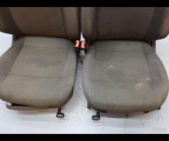 SEDILI ANTERIORE DESTRO \\ SINISTRO IN TESUTTO VOL - 18