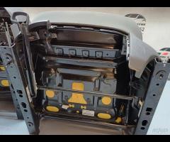 SEDILI ANTERIORE DESTRO \\ SINISTRO IN TESUTTO VOL - 21