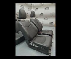 SET SEDILE IN TESUTTO NISSAN LEAF 2021 HATCHBACK A - 9
