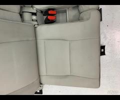 SEDILI POSTERIORE IN PELLE TERZA FILA 2.0D LAND RO - 10