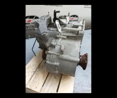 CAMBIO KXZ KNY 6 MARCE AUDI A3 2.0TDI CBB 2009 02Q - 10